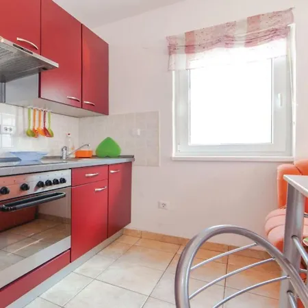 Ines Apartman *